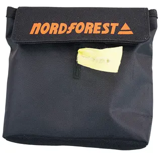 Nordforest Pose for merkeb&#229;nd